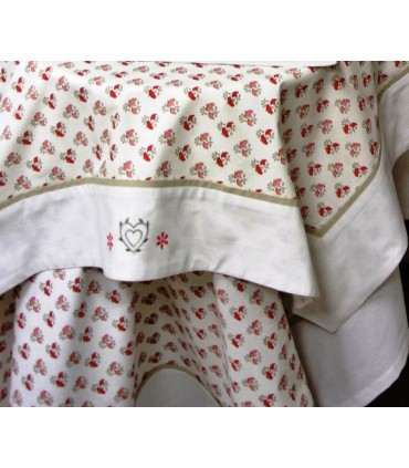 Nappe coton à fleurs brodées et imprimées