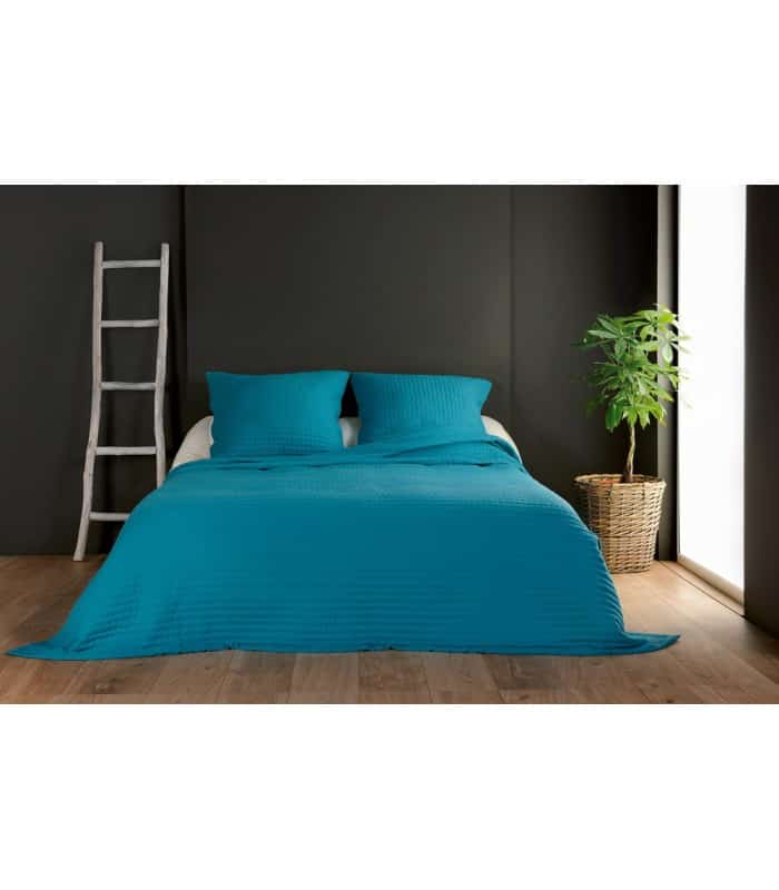 Jeté de lit turquoise capitonné style boutis