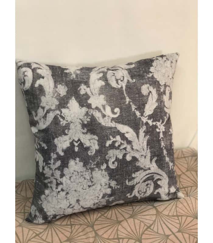 Housse de coussin motif baroque