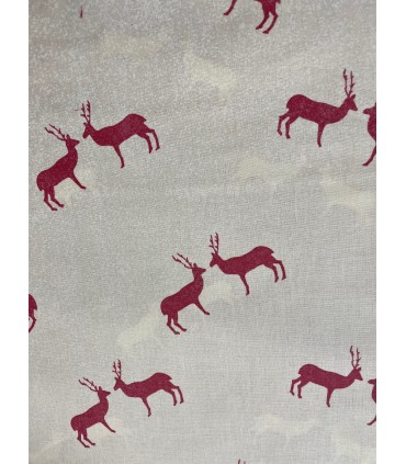 Tissu Montagne Chamois Rouge sur fond écru